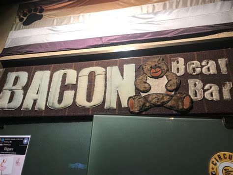 bacon bear bar barcelona